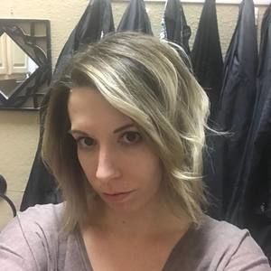 Meet your Posher, Devonne